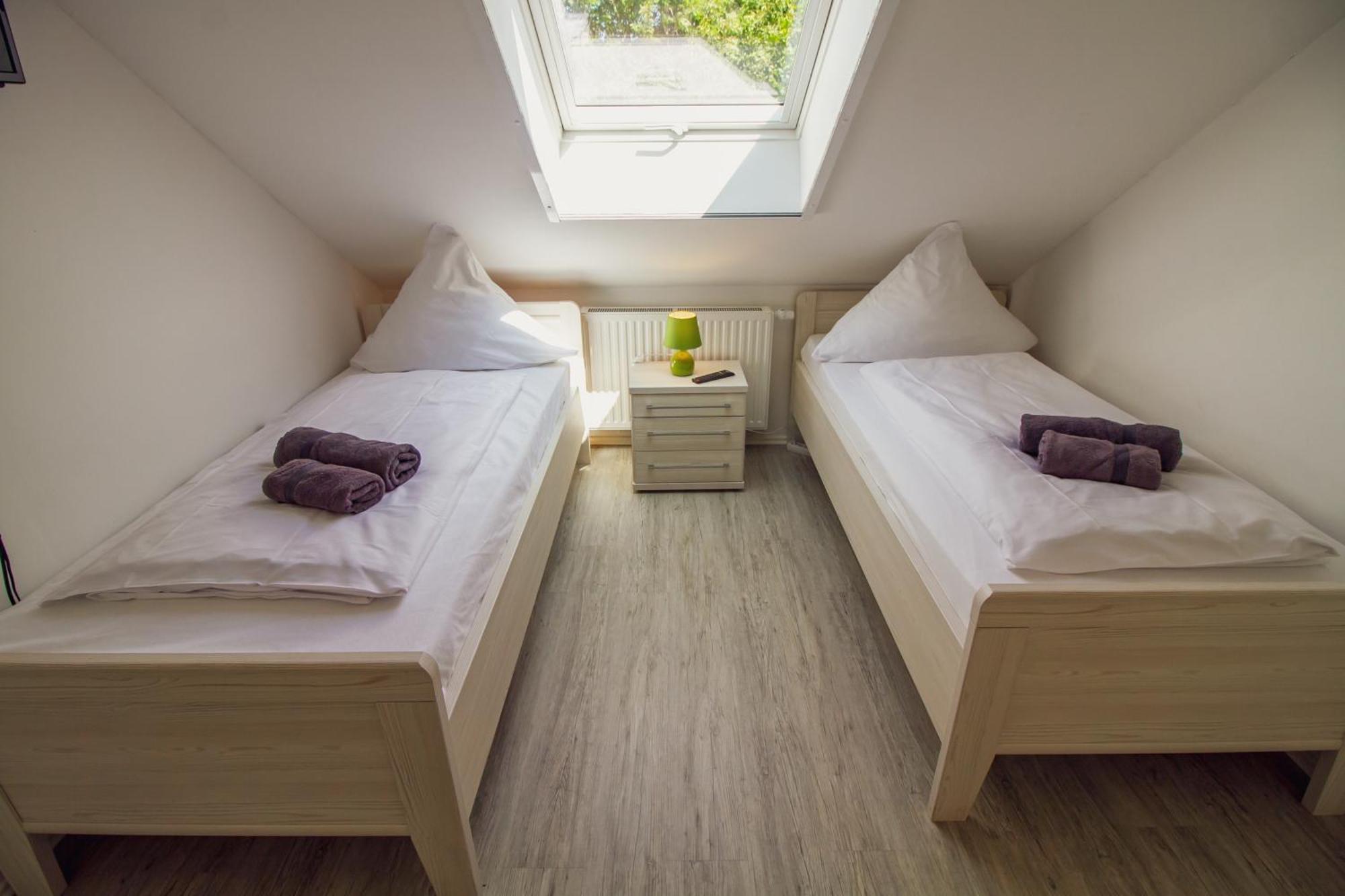 Ferienwohnung Grashaus Leevke Krummhörn Exterior foto